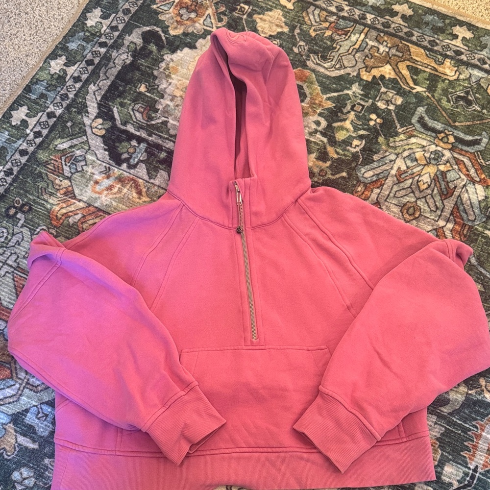 Pink lululemon scuba half zip size m/l